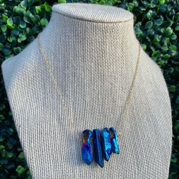 Aurora Quartz Crystal Genuine Gemstone Necklace Gold Multi Color Boho Pendant - Picture 4 of 6